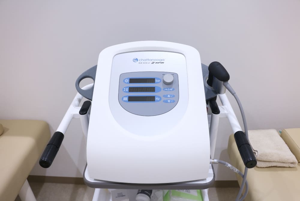 拡散型衝撃波（ショックウェーブ）療法器